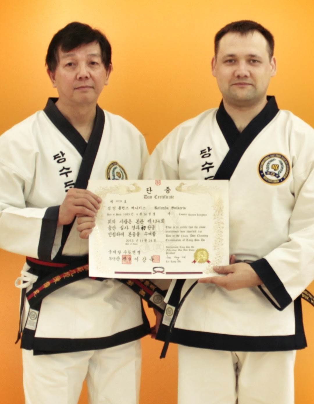 Rolands Sniķeris un Māsters Peter V M Chin